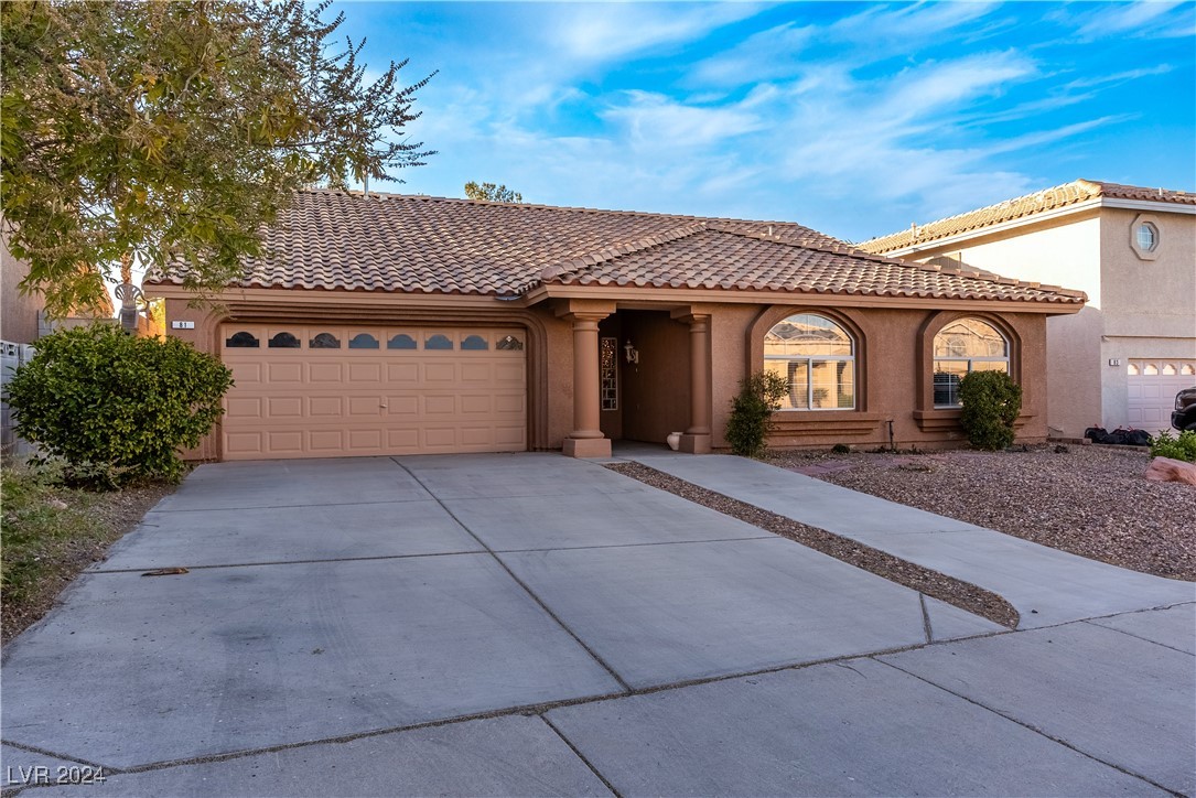 81 Myrtle Beach Drive, Henderson, Nevada image 3