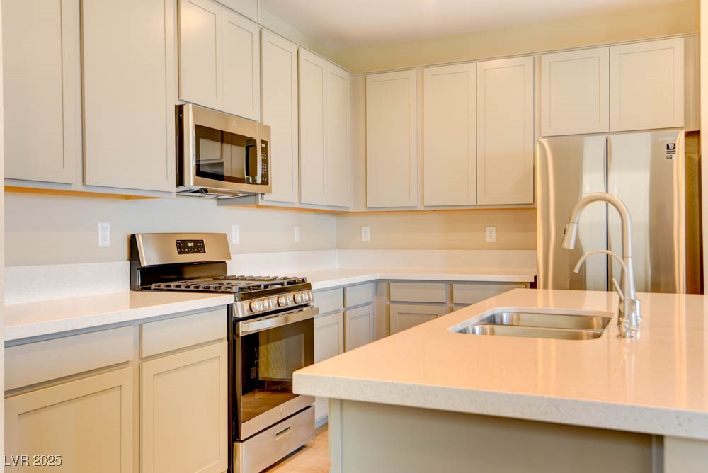 11840 Pelican Butte Avenue, Las Vegas, Nevada image 6