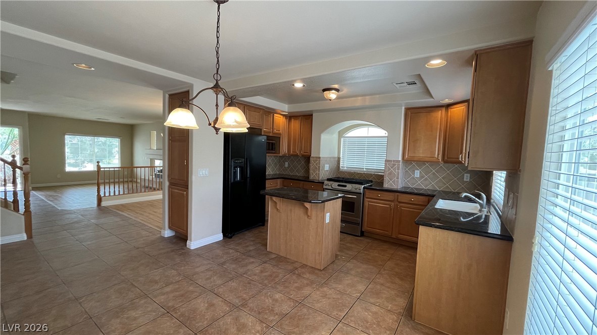 1036 Bearpaw Catch Court