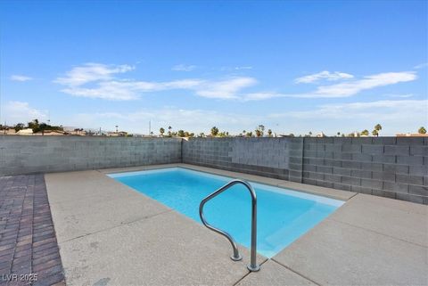Photo of 2150 Running River Road, Henderson, NV 89074 (MLS # 2730401) Photo of 2150 Running River Road, Henderson, NV 89074 (MLS # 2730401)