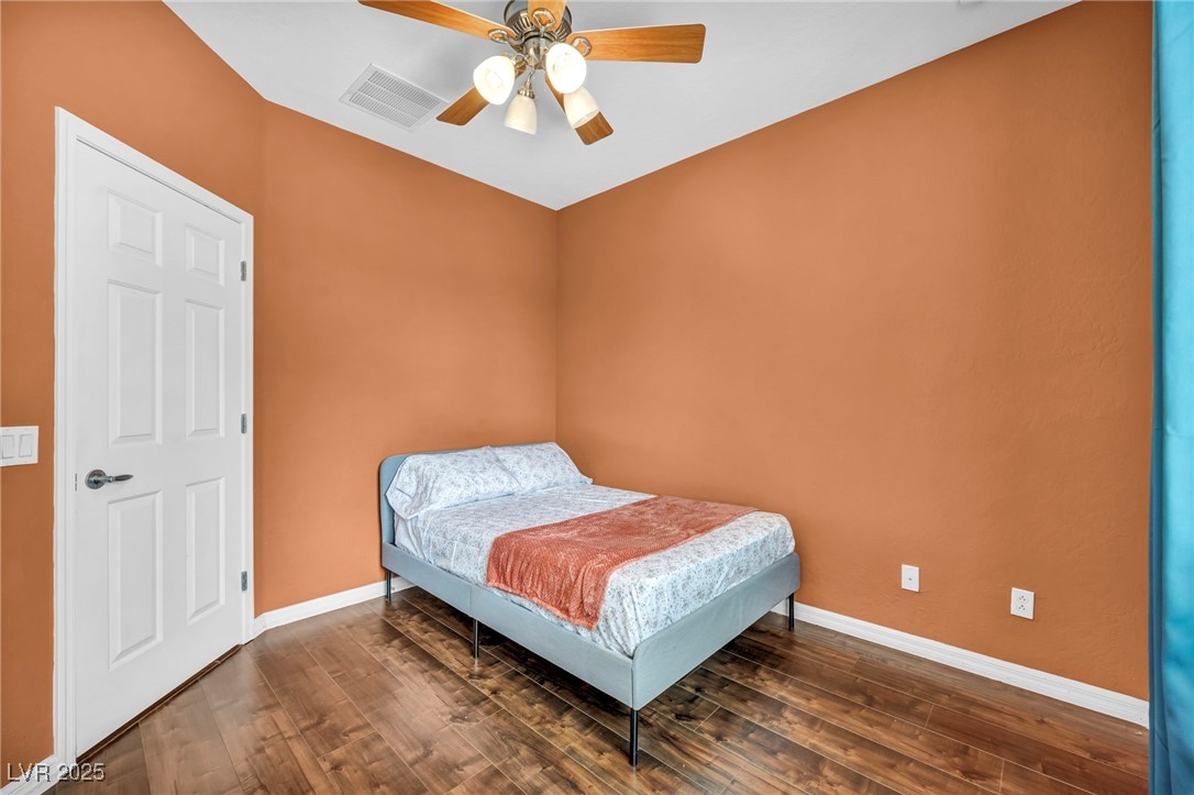 5992 Quintillion Avenue, Las Vegas, Nevada image 39