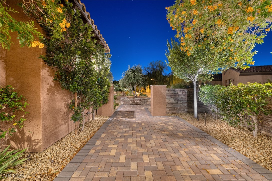 8 Laricola Court, Henderson, Nevada image 41