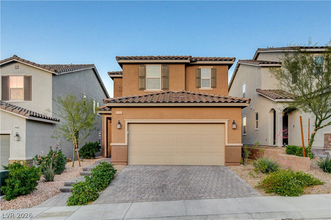 5402 Zacatin Court