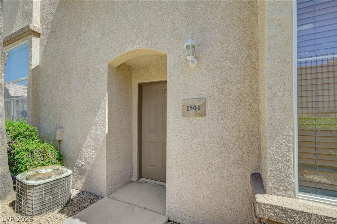 1501 Couples Street
