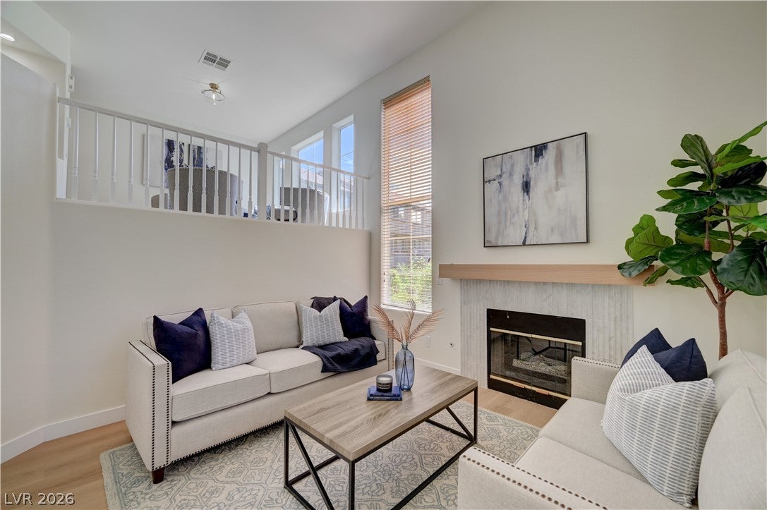 1501 Couples Street