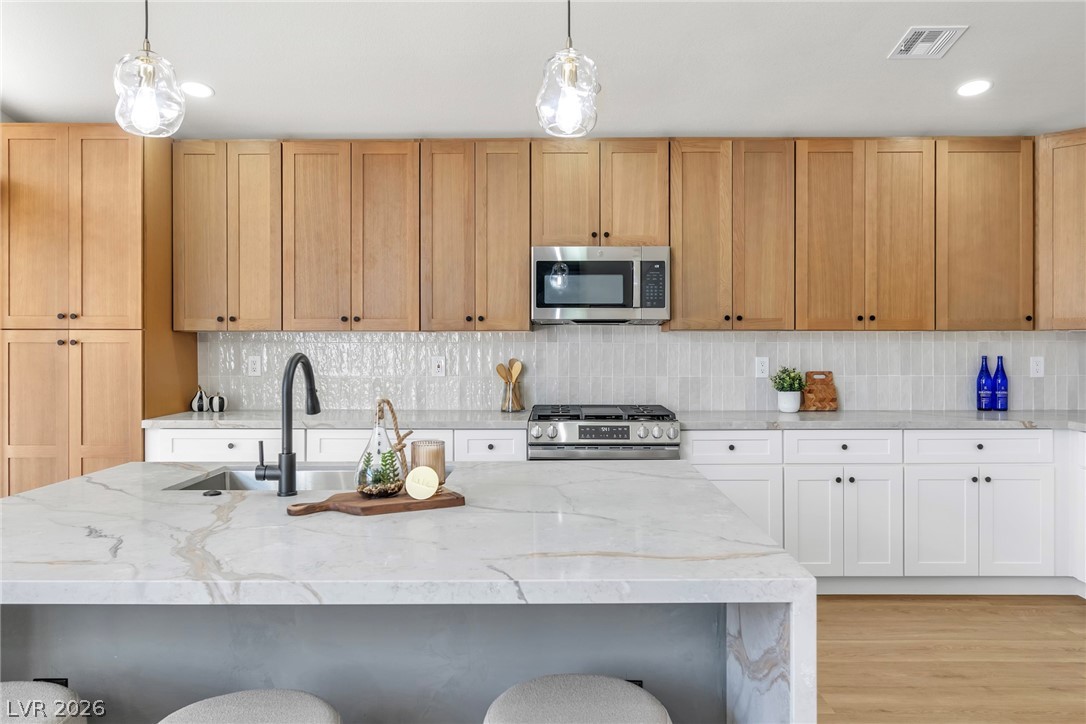 1143 Sierra Laurel Court