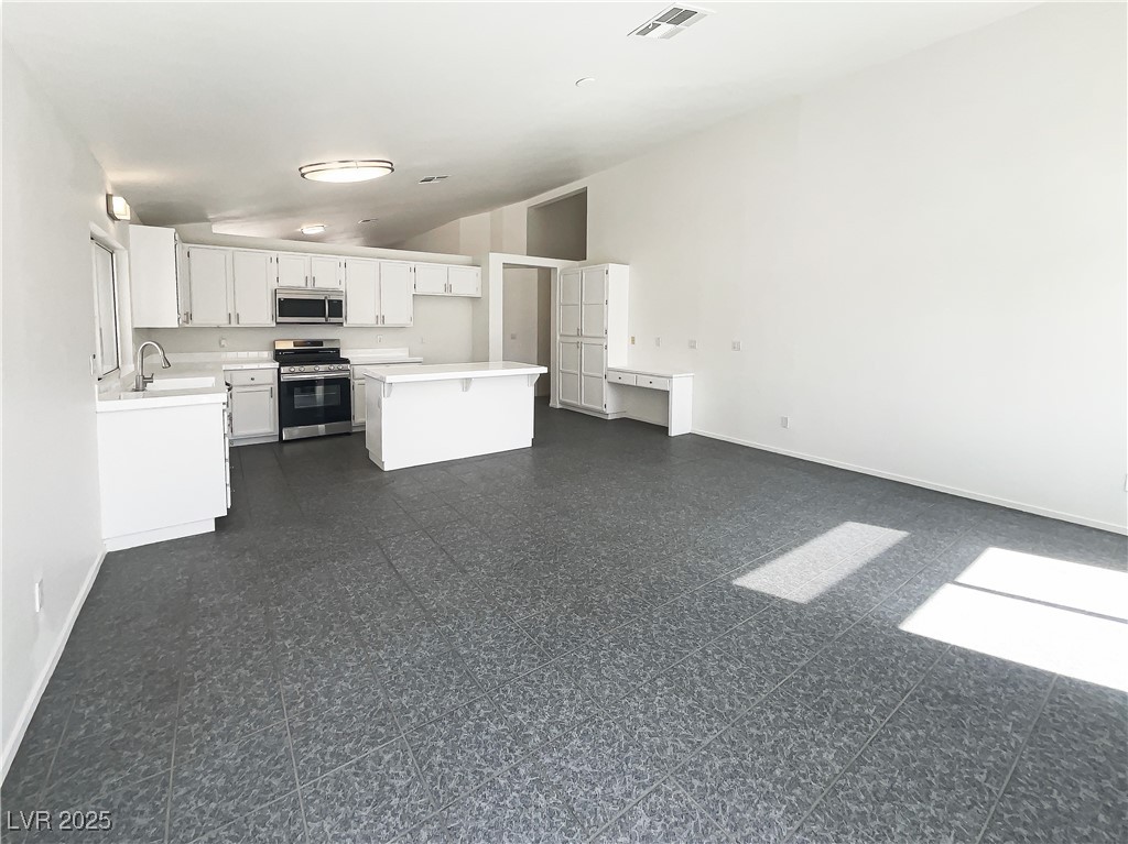 676 Covina Drive, Henderson, Nevada image 14
