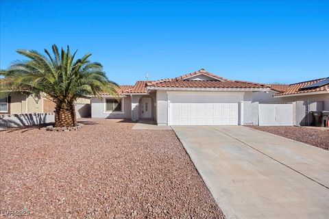 Photo of 413 McKenzie Drive, Henderson, NV 89015 (MLS # 2724871)