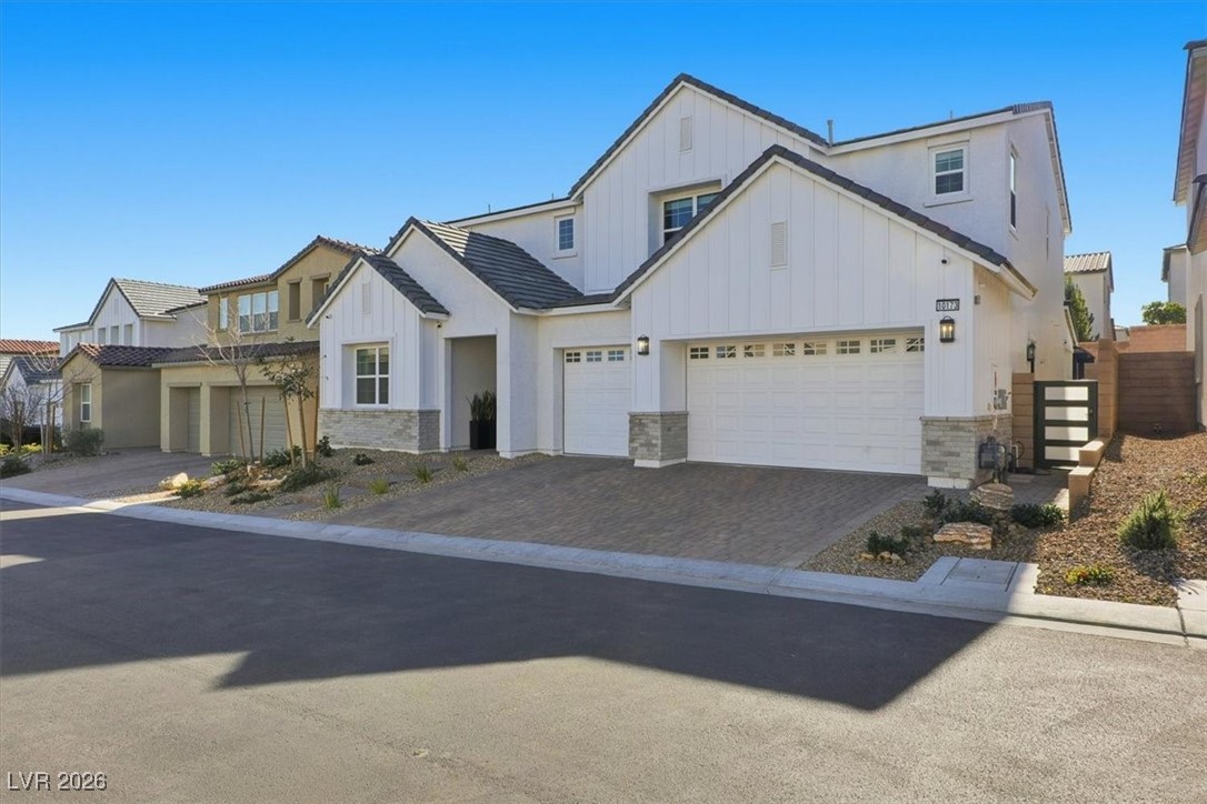 10173 Pleasant Knoll Avenue