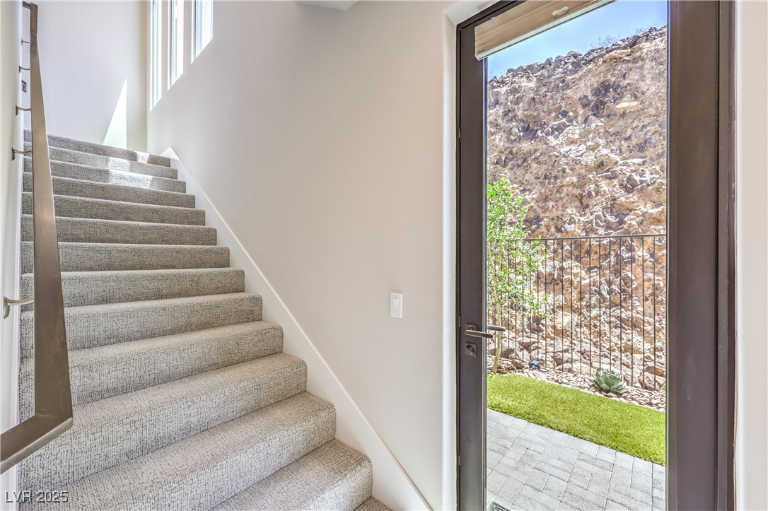 414 Tranquil Peak Court, Henderson, Nevada image 36
