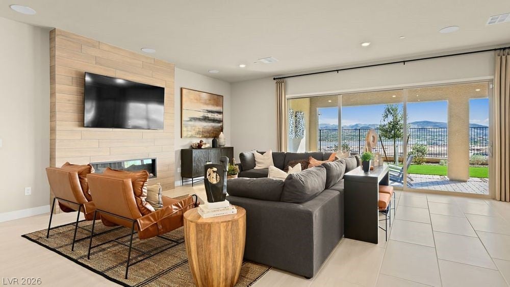 212 Paraggi Bay Drive