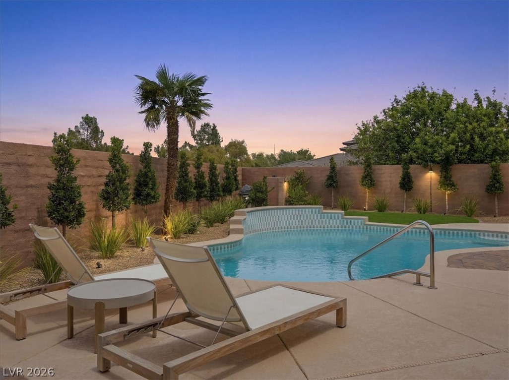 59 Desert Highlands Drive