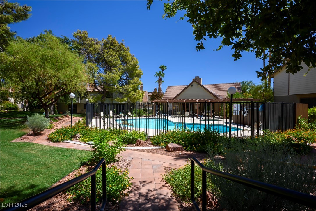 3482 Lorilou Lane Lane #B, Las Vegas, Nevada image 32