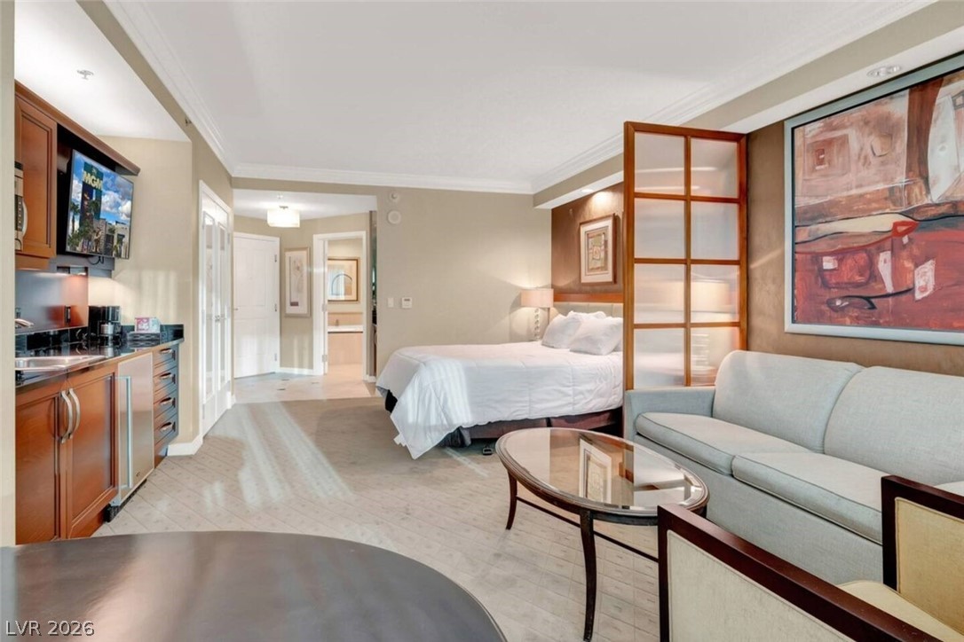 135 E Harmon Avenue 3009