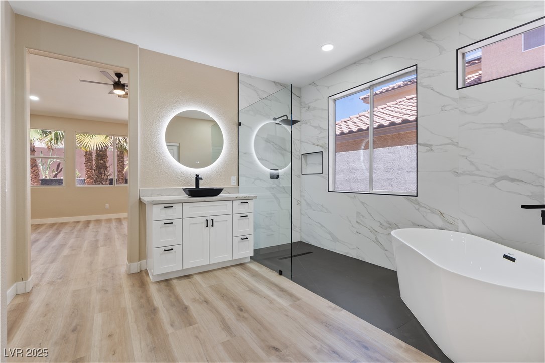 Las Vegas, Nevada 89147, United States, 4 Bedrooms Bedrooms, ,4 BathroomsBathrooms,Residential,Active,186011