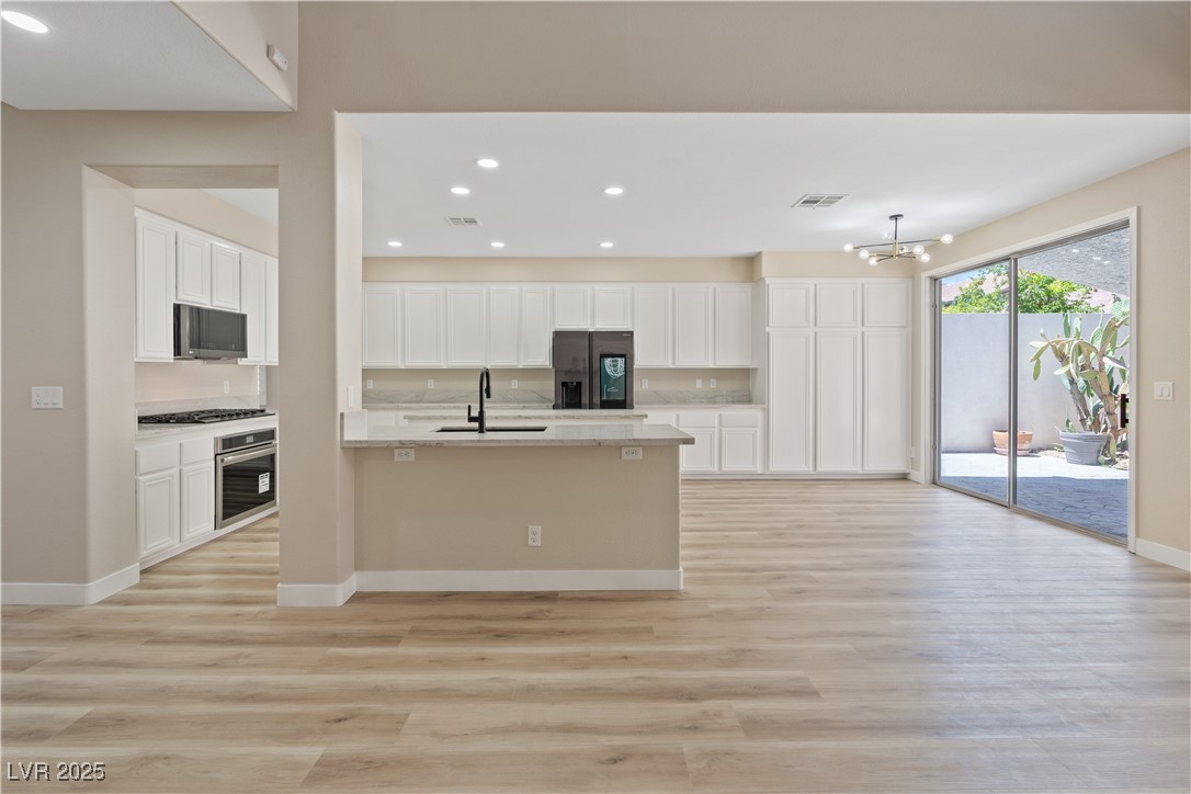 Las Vegas, Nevada 89147, United States, 4 Bedrooms Bedrooms, ,4 BathroomsBathrooms,Residential,Active,186011