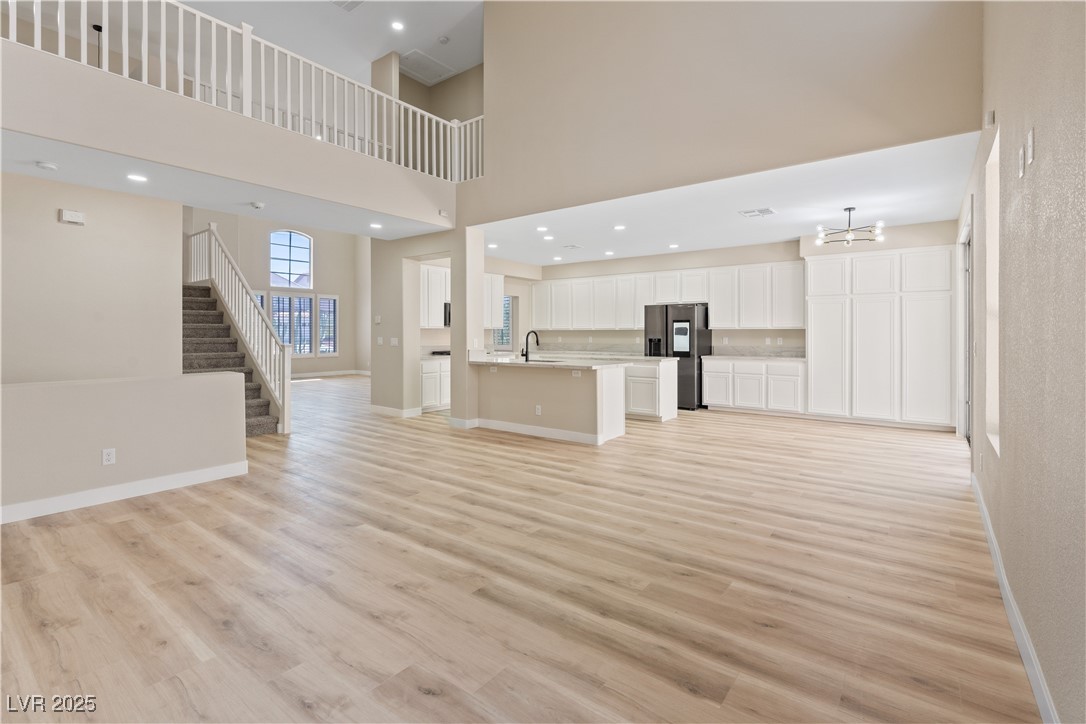 Las Vegas, Nevada 89147, United States, 4 Bedrooms Bedrooms, ,4 BathroomsBathrooms,Residential,Active,186011