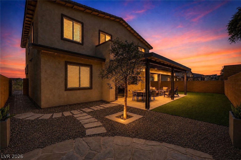 Photo of 1289 Valencia Cliffs Avenue, Henderson, NV 89012 (MLS # 2800778)