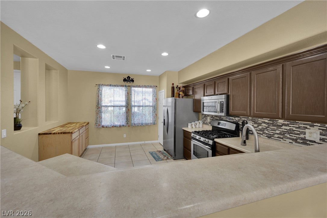 3619 Prairie Orchid Avenue