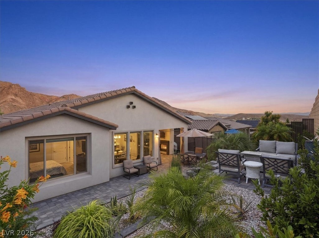 22 Sun Lily Lane