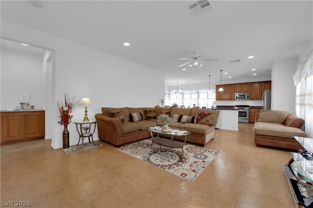 3608 Rocklin Peak Avenue