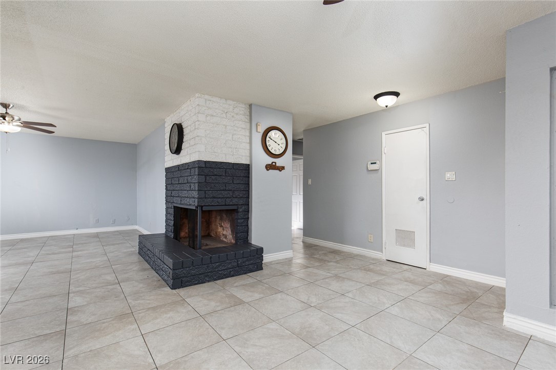 1613 Manhattan Drive