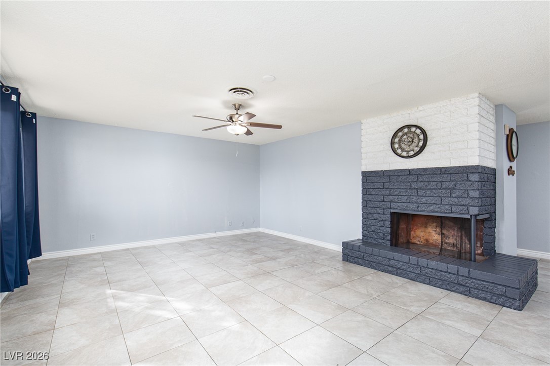 1613 Manhattan Drive