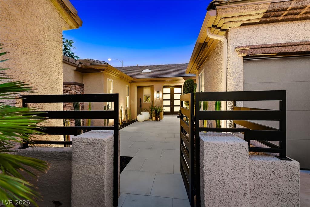 Photo of 2601 Arimo Drive, Henderson, NV 89052 (MLS # 2803285)