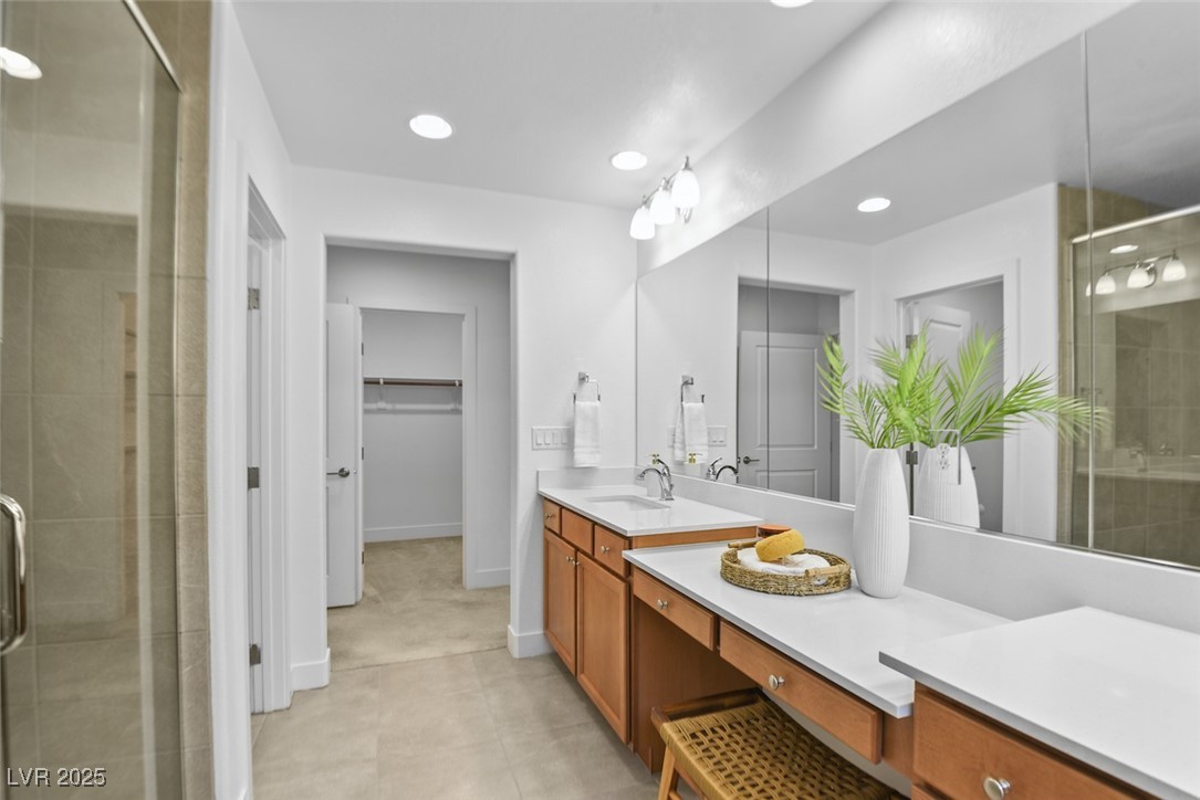 Henderson, Nevada 89044, United States, 4 Bedrooms Bedrooms, ,4 BathroomsBathrooms,Residential,Active,232453