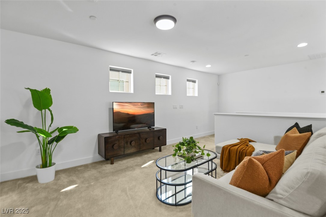 Henderson, Nevada 89044, United States, 4 Bedrooms Bedrooms, ,4 BathroomsBathrooms,Residential,Active,232453