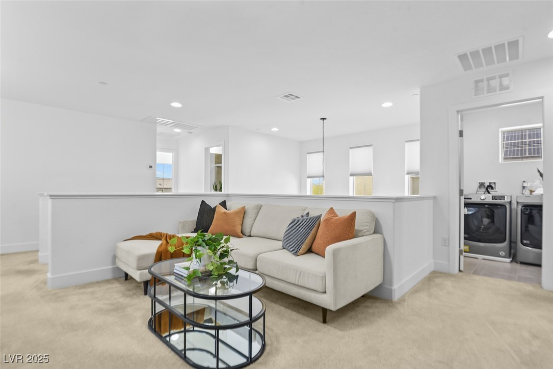 Henderson, Nevada 89044, United States, 4 Bedrooms Bedrooms, ,4 BathroomsBathrooms,Residential,Active,232453