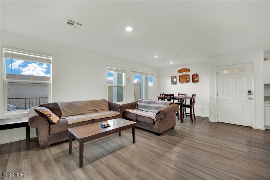 6958 Stafford Hill Street