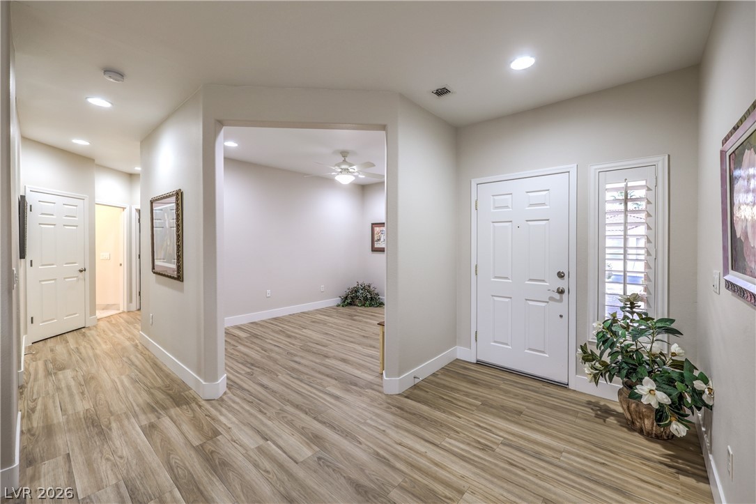 2072 Crown View Street