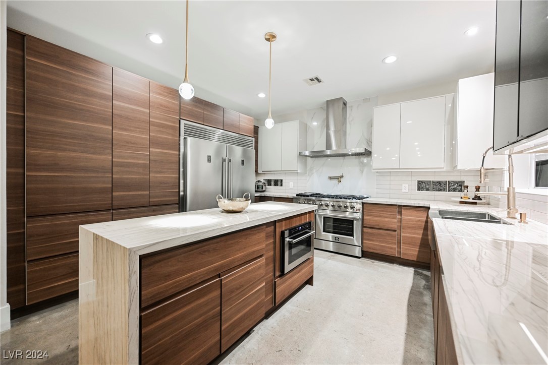 Las Vegas, Nevada 89129, United States, 6 Bedrooms Bedrooms, ,3 BathroomsBathrooms,Residential,Active,41391