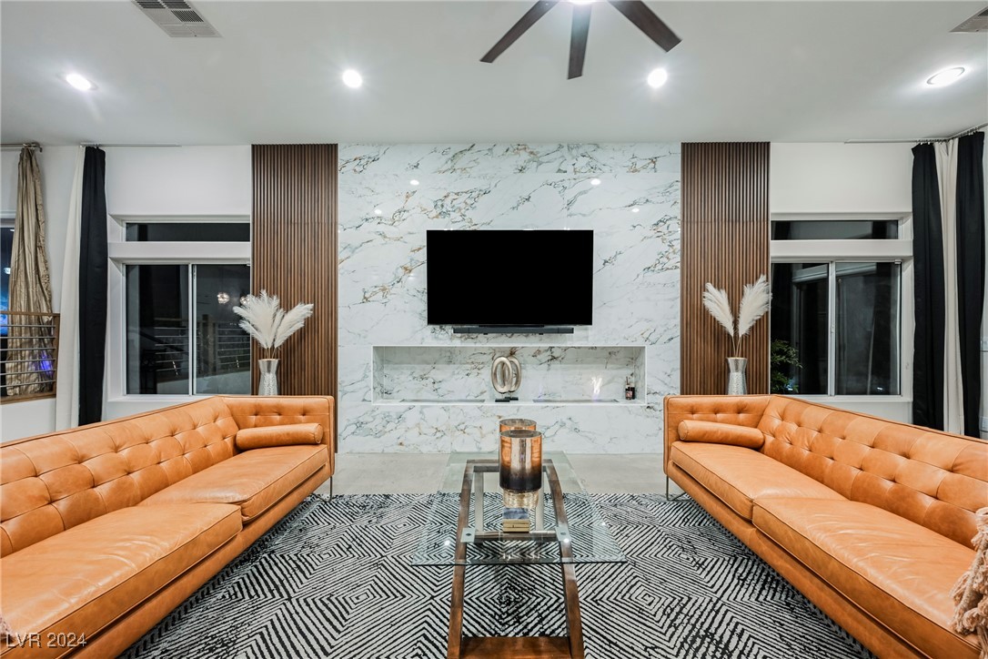 Las Vegas, Nevada 89129, United States, 6 Bedrooms Bedrooms, ,3 BathroomsBathrooms,Residential,Active,41391