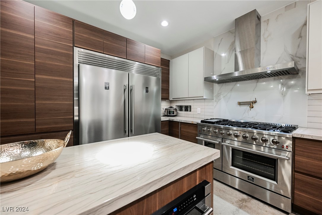 Las Vegas, Nevada 89129, United States, 6 Bedrooms Bedrooms, ,3 BathroomsBathrooms,Residential,Active,41391