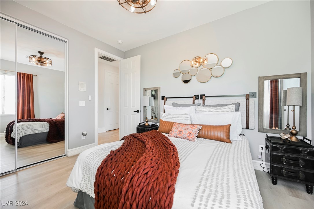 Las Vegas, Nevada 89129, United States, 6 Bedrooms Bedrooms, ,3 BathroomsBathrooms,Residential,Active,41391