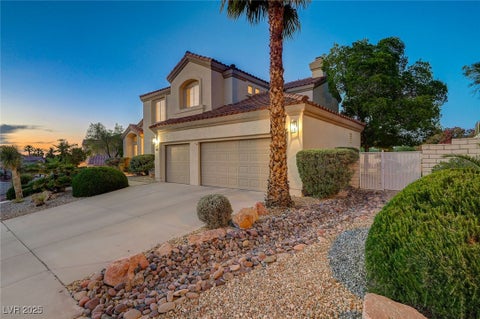 Photo of 150 Wentworth Drive, Henderson, NV 89074 (MLS # 2676103)