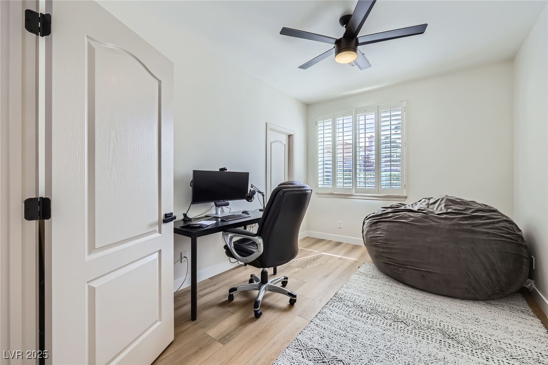 150 Wentworth Drive, Henderson, Nevada image 25