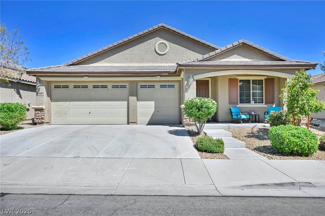 348 Summit Shadow Street