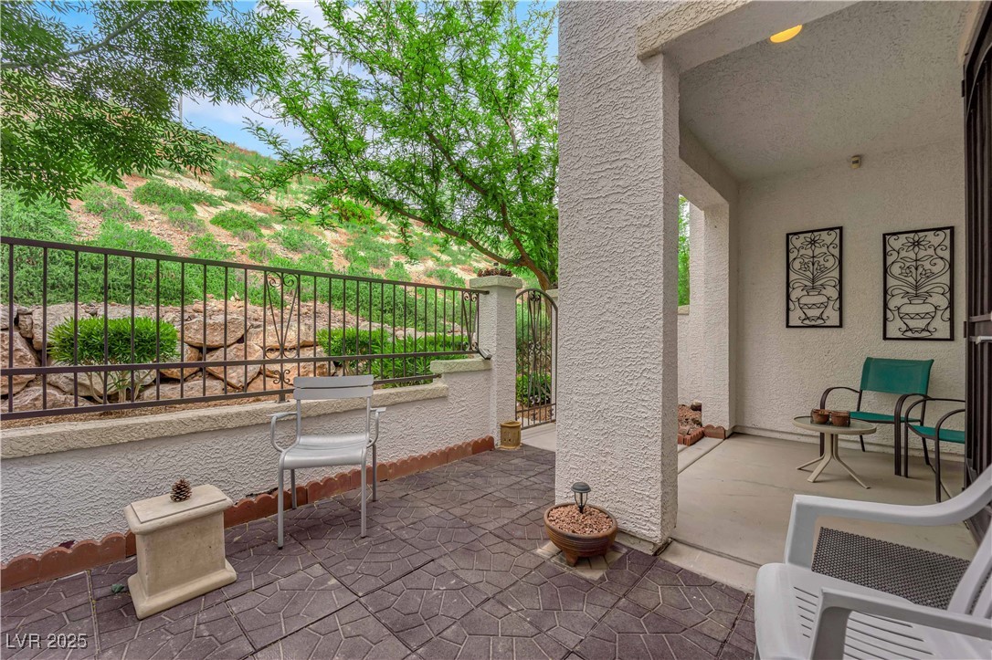 1525 Spiced Wine Avenue #10102, Henderson, Nevada image 4