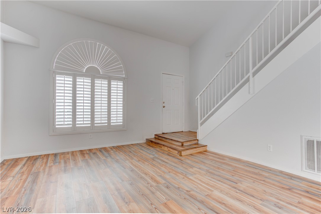 690 Ambling Gait Avenue