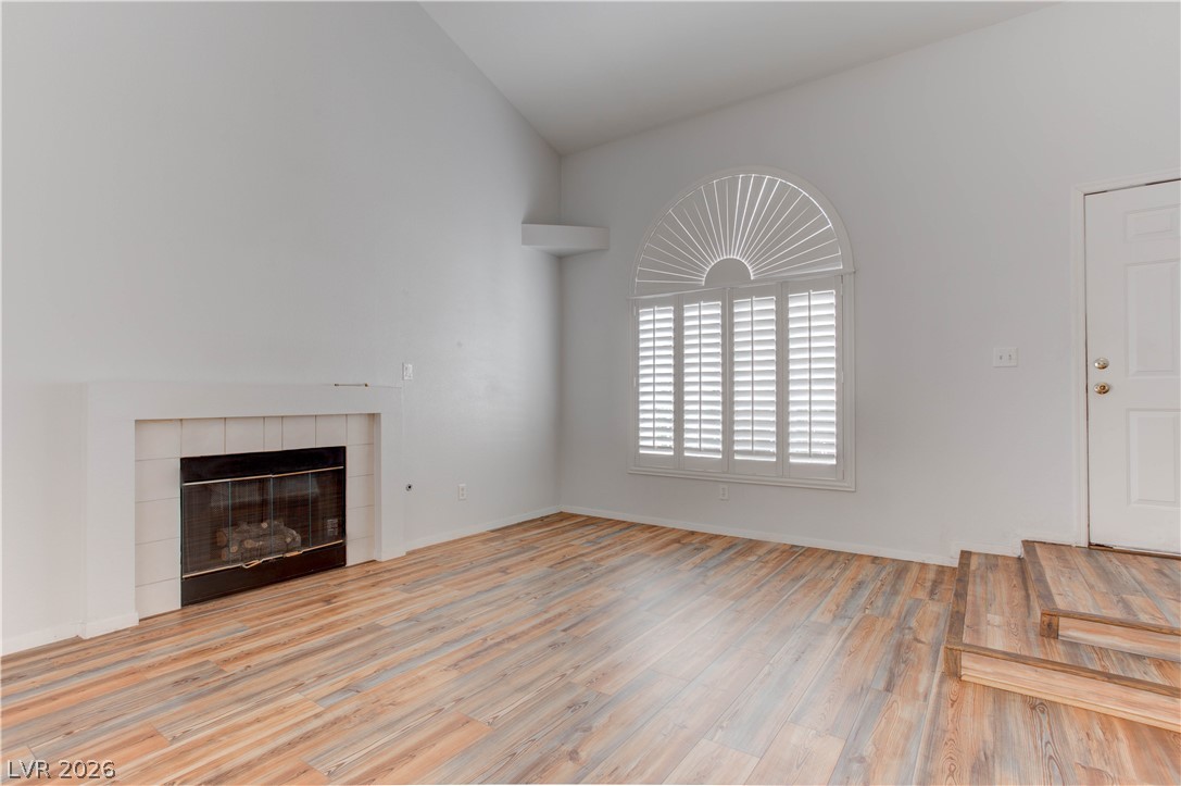 690 Ambling Gait Avenue