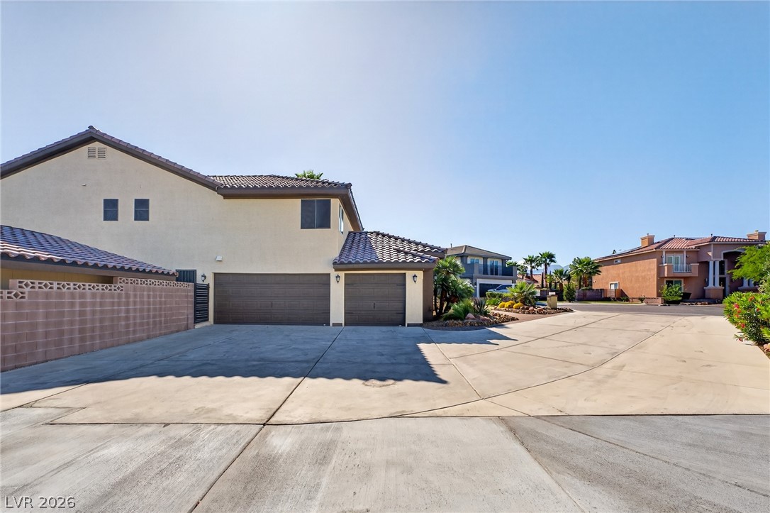 1720 Fairgate Court