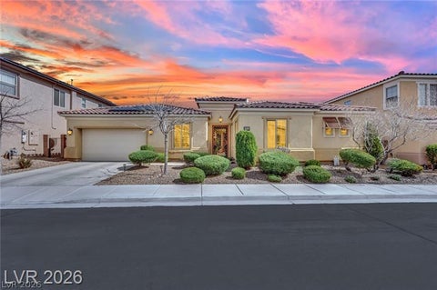 Homes For Sale - 6864 Desert Island Street<br/> Las Vegas, NV 89149