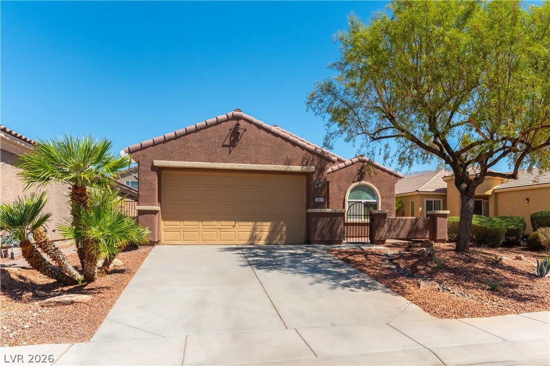6812 Royal Poinciana Court
