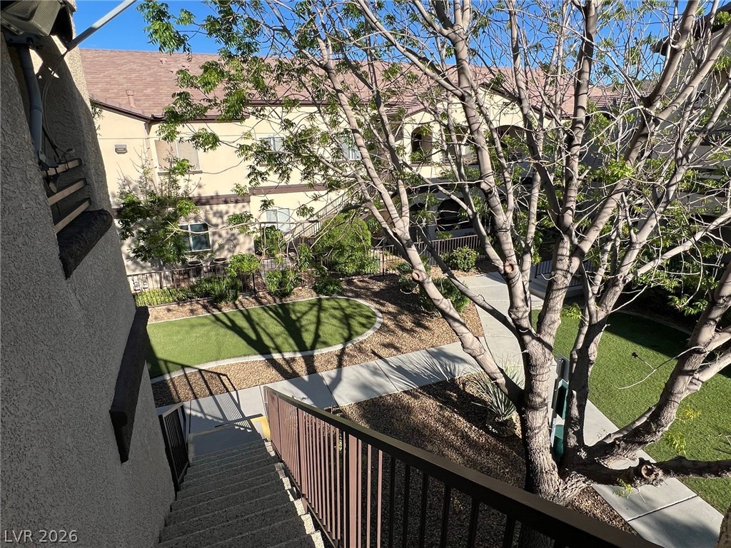 2291 W Horizon Ridge Parkway 4222