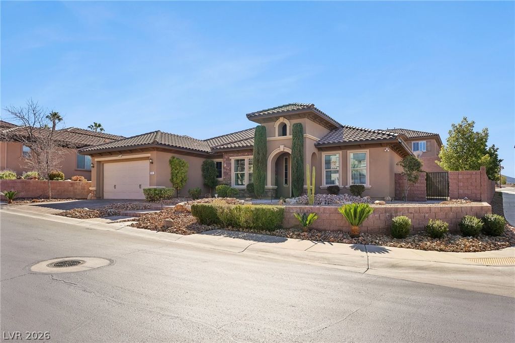 Photo of 2341 Martinique Avenue, Henderson, NV 89044 (MLS # 2754225)