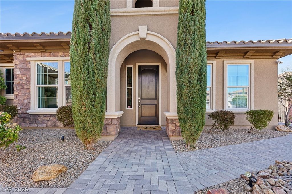 Photo of 2341 Martinique Avenue, Henderson, NV 89044 (MLS # 2754225)