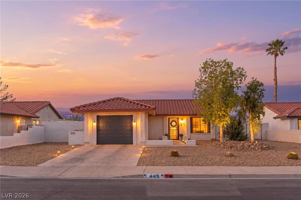 Photo of 445 Concord Way, Henderson, NV 89015 (MLS # 2811561)